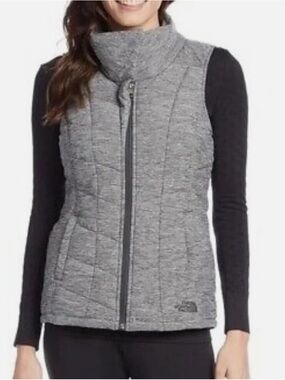 The North Face Women's Heather Gray Quilted Funnel Vest